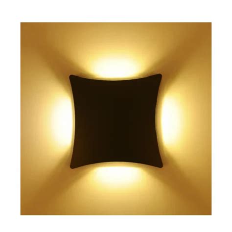 Square LED Wall Lights at Rs 5200/piece | Mumbai | ID: 13635800830