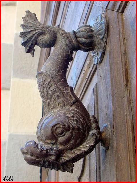 Pin By Beth Veazy On Sculptor Door Knockers Door Knobs Doorknockers