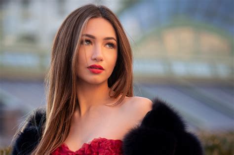 2560x1700 Julia Red Dress 4k Chromebook Pixel ,HD 4k Wallpapers,Images