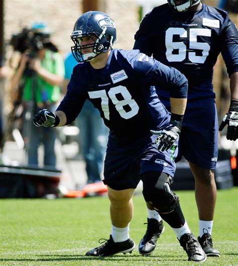 Seahawks Hope To Get Boost From Joeckels Return To O Line