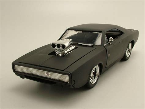 Modellautocenter Dodge Charger R T 1970 Matt Schwarz Dom Fast