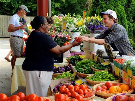 5 Best Farmers Markets in North Carolina (2023 Guide) – Trips To Discover