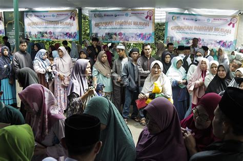 Gerakan Pangan Murah Ramadhan Di Sukabumi Antara Foto