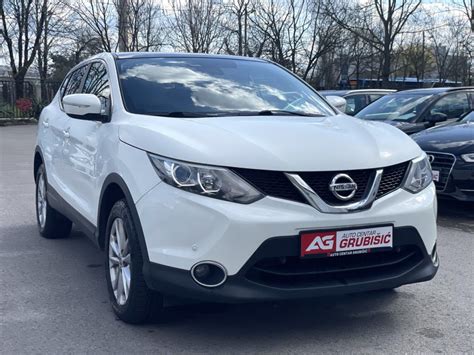 Nissan Qashqai Dci Panorama Servisna Knjiga Top Oprema God