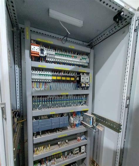 Single Phase V Plc Control Panel For Industrial Upto Amps At