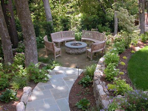 Outdoor Fire Pit Seating Ideas - Quiet Corner