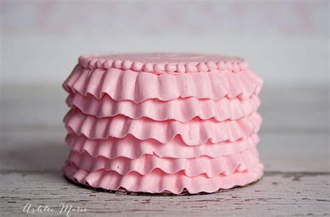 Online cake decorating classes | Ashlee Marie - real fun with real food