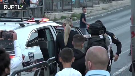 Police Clash With People At Damascus Gate R Actualpublicfreakouts