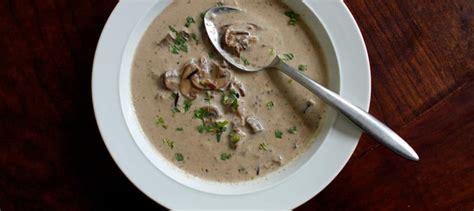 Creamy Cremini Mushroom Soup