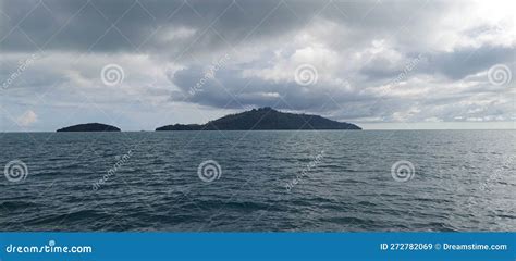 Sea ??off the Border of Indonesia and Malaysia Stock Image - Image of ...