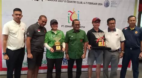 Jordan Indra Dan Rayi Geulis Juara Kejurnas Golf Junior Laras Post