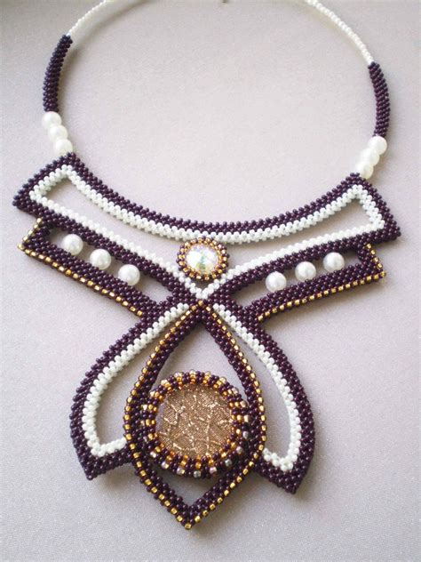 Pin by Светлана on бисер квадратный жгут | Beaded jewelry, Jewelry ...