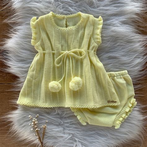 Vestido Bebe Tapa Fralda Pompom Amarelo P Safine Baby Safine Baby