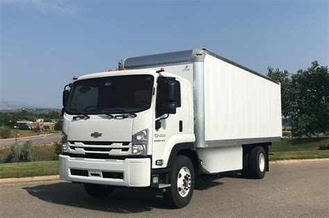 Lightning Systems unveils electric Class 6 truck with first order ...