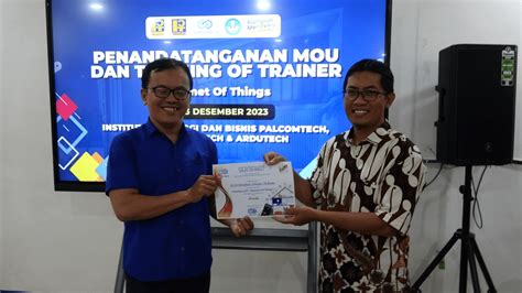 Penandatanganan Nota Kesepahaman Mou Antara Institut Teknologi Dan