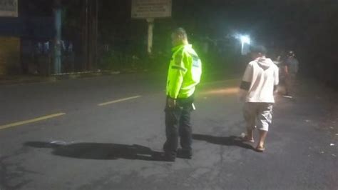 Viral Agya Tabrak Pemotor Di Sukabumi Sopir Kabur Usai Antar Korban