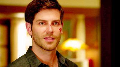 David Giuntoli Hairy Muscle Hunks Grimm Cast Grimm Tv Show Nick