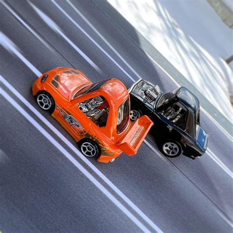 Hot Wheels Les Charger Et Supra Fast And Furious Tooned