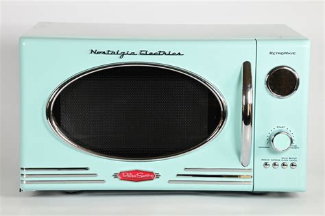 NM Auctions | Innovative Auction, Liquidation & Estate Sales - Nostalgia Retro Wave 1280 Watt ...