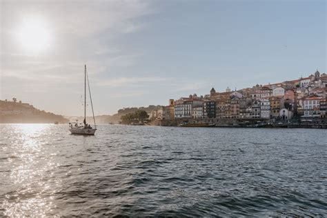 Porto: Shared Douro River Sunset Cruise With Welcome Drink