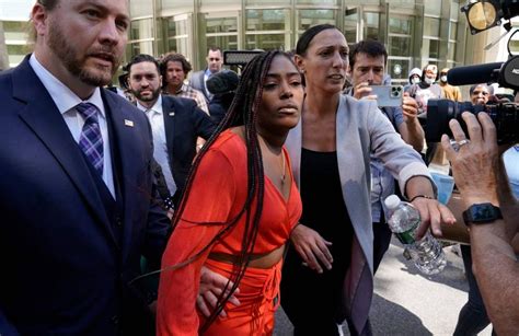 Singer R Kelly Gets 30 Years In Jail Over Sex Crimes The Manila Times