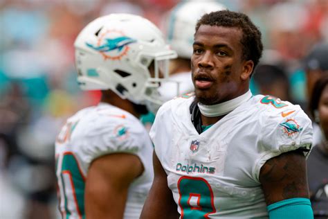 Dolphins Jevon Holland Shares Story About Being Spooked By A Frog