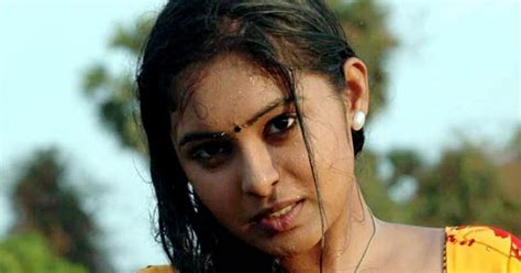 Actress Apsara Hot Wet Bathing Scene Photos Cinindya