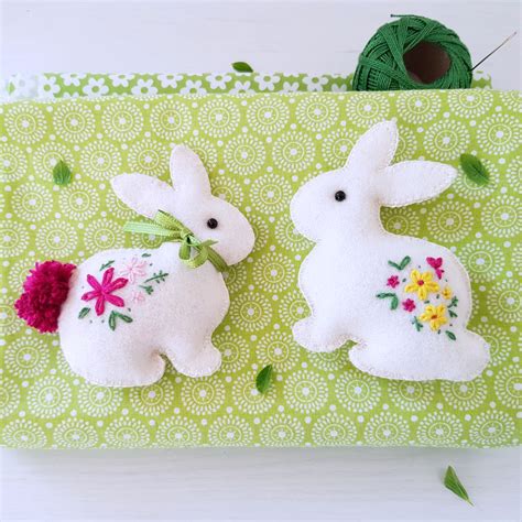 Free Felt Bunny Pattern For Hand Sewing This Easter S Decorations