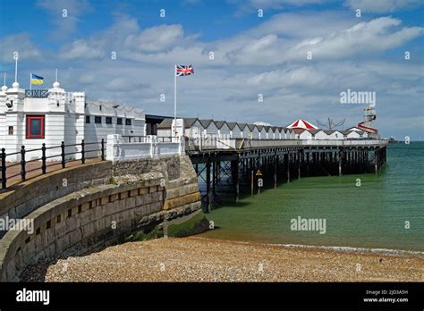 Uk Kent Herne Bay Pier Stock Photo Alamy