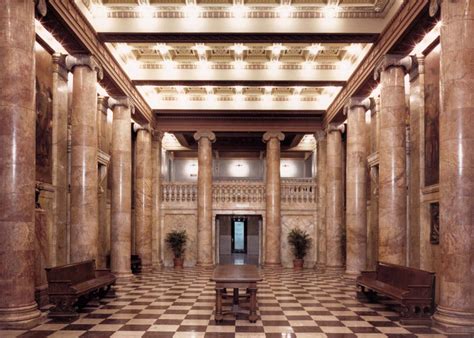 Baltimore City Courthouse – Michael Graves