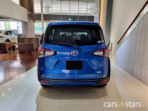 Used Toyota Sienta Hybrid 1.5A X For Sale