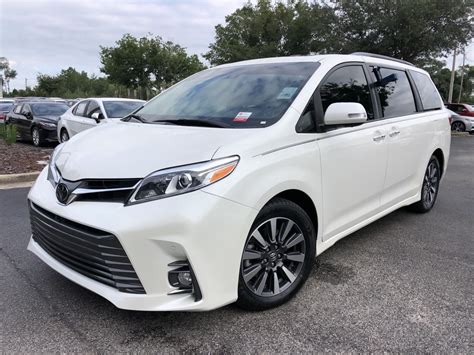 Pre Owned 2019 Toyota Sienna Limited Premium FWD 4D Passenger Van