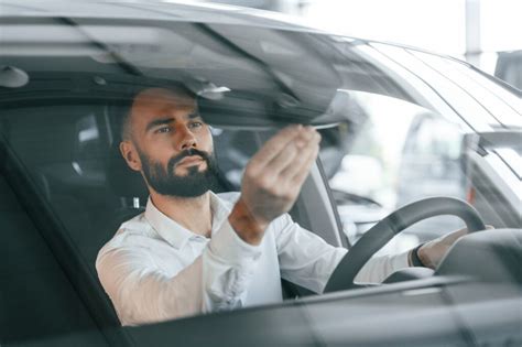 Quel est le meilleur moment pour réserver une voiture de location