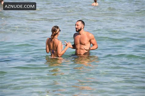 Juliana Seligman Nude Aznude