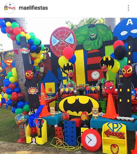 Superhero Party Decorations