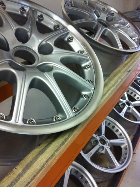 Split Rim Alloy Wheel Refurbishment At Diamond Alloys London Diamond