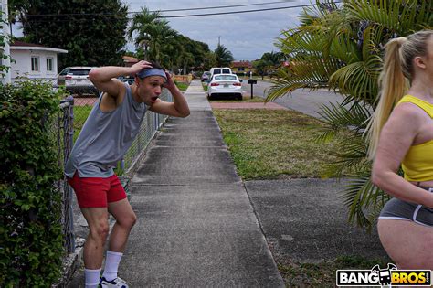 Jenna Starr In Need Of A Big Ass 014 E8a08110fc2e613bde7872ce25fdfb83 Porn Pic