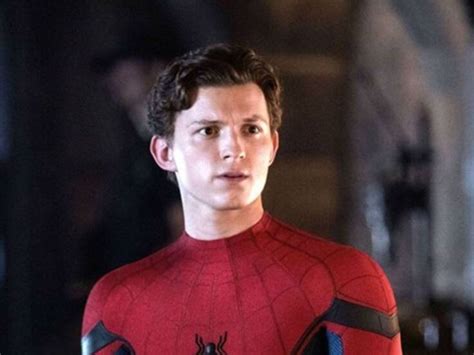 Tom Holland Podría Aparecer Como Spider Man En «venom 2 Adn Radio