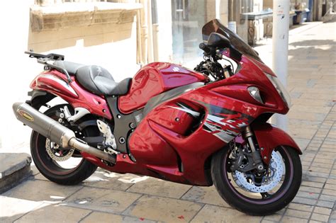 The Suzuki Hayabusa with a top speed 312 km h-min * All PYRENEES · France, Spain, Andorra