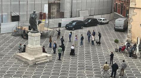 Elezioni Europee Sgarbi E La Piazza Semideserta A Sulmona Prima Del