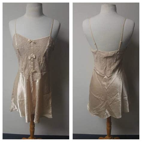 Vintage Lingerie 1960 S Vintage Tan Nightie Beige Satin Etsy