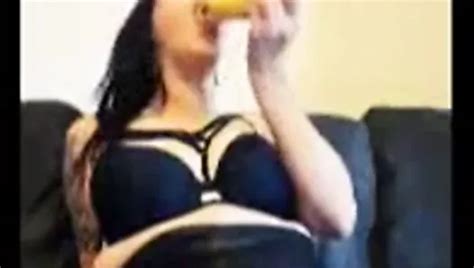 Free Banana Suck Porn Videos XHamster