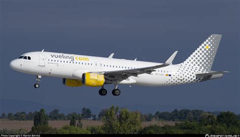 Ec Lvu Vueling Airbus A Wl Photo By Martin Bernict Id