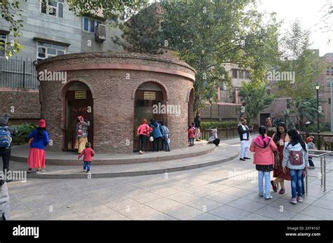 Jallianwala Bagh Massacre Hi Res Stock Photography And Images Alamy