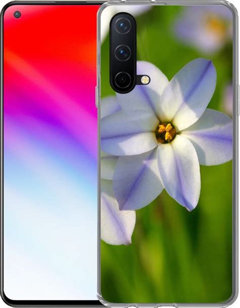 OnePlus Nord CE 5G Hoesje Bloemen Tuin Paars Siliconen