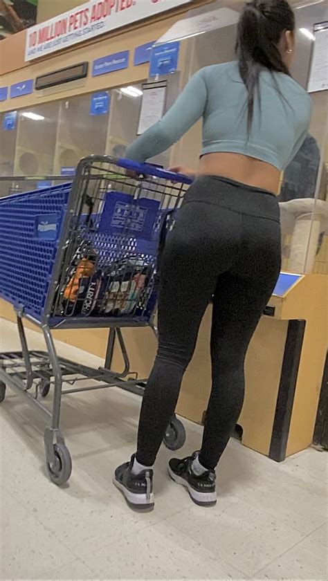 Perfect Latina Goddess In Black Leggings Pt Spandex Leggings Yoga Pants Forum