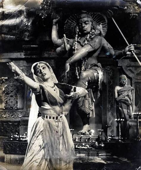 Pin By Colombine On Indian Cinema Vintage Bollywood Bollywood