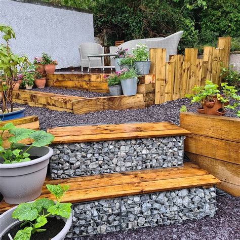 Inexpensive Retaining Wall Ideas Cheap Retaining Wall Backyard