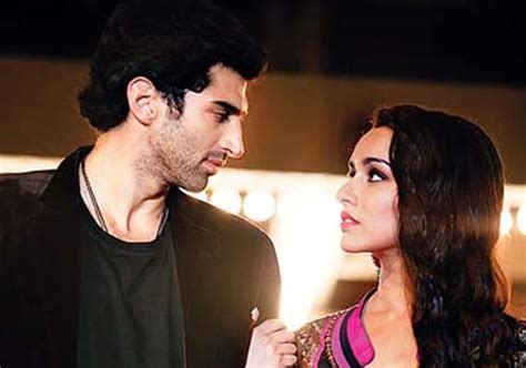 Pictures: Shraddha Kapoor With Aditya Roy Kapoor