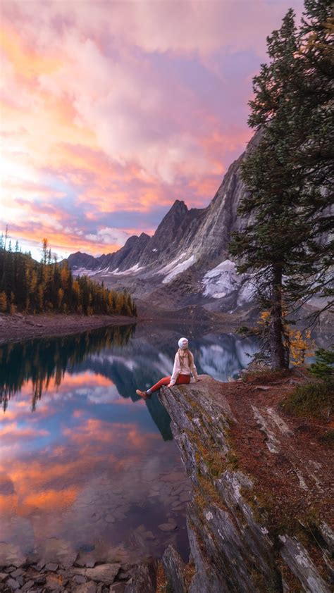 Best 13 Why the Sunshine Meadows hike in Banff, Alberta is heaven on